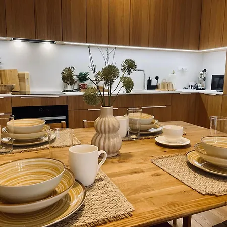 Kasarenske Namestie * Kosice