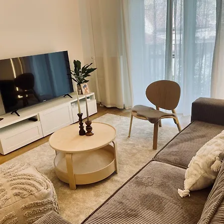 Kasarenske Namestie Apartment