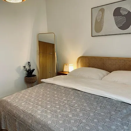 Kasarenske Namestie * Kosice