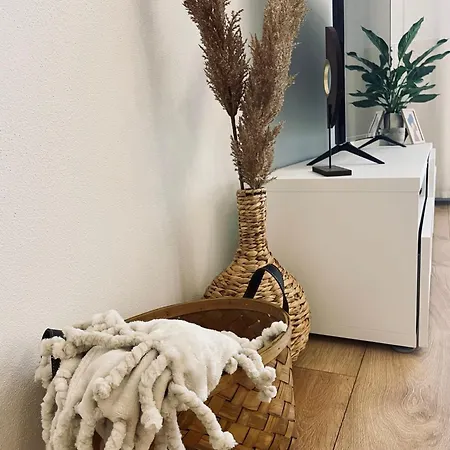 Kasarenske Namestie * Kosice