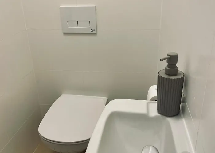 Kasarenske Namestie Appartement *