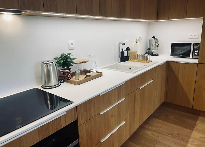 Kasarenske Namestie * Košice